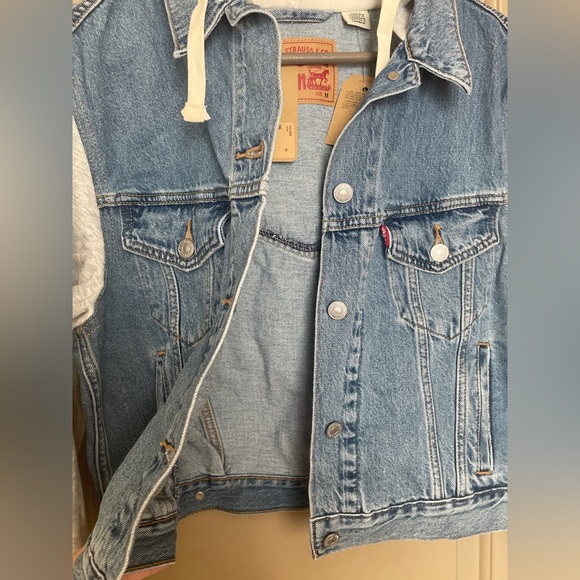 Levi’s Women’s jacket - Picture 7 of 10